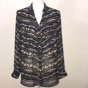 Candie’s | Long Sleeve Blouse.    E